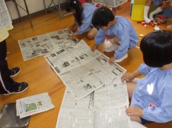 新聞紙で・・・？