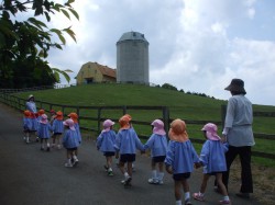 丘をめざして。。。
