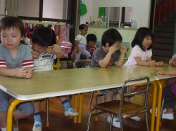パピー　手あそび①