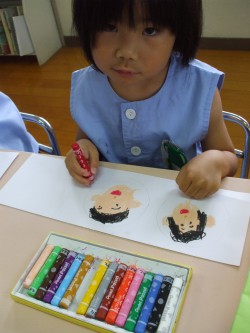 お父さんの顏、描いたよ！
