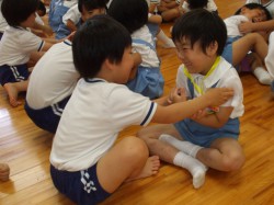 手あそび③