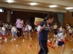 玉入れ　「まて～！」