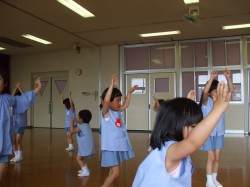 うさぎになってピョンピョン②