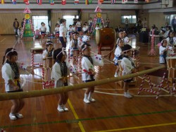 オープニング　年中、少　和太鼓・竹
