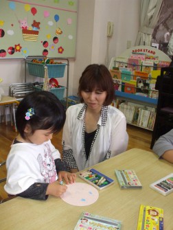 パピークラブ　おかあさんの顔をかいて・・・