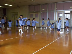 いもむしは蝶々に変身！