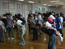 おんぶしてもらったり・・・