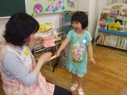 パピークラブ　大きな歯をみがいてみました②