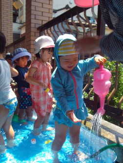 パピークラブ　ゾウさんのお鼻からジャー