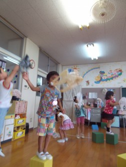 「それ～！」と投げ上げてみました