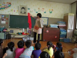 ハンカチが出てきたり！