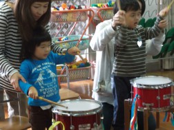 パピー　楽器あそび④
