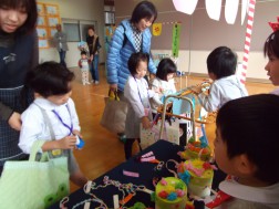 お店屋さんごっこ⑤