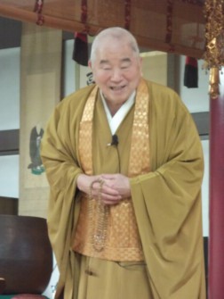 理事長先生にごあいさつ