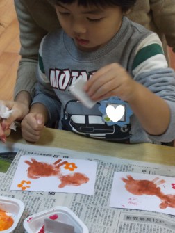 パピー　お花の模様もペタンペタン