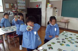 年少　カルタ大会