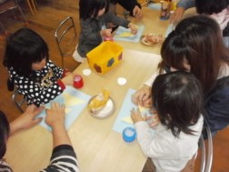 パピー　ちょうちょの形にのりづけ