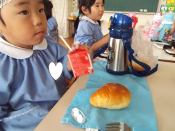 「牛乳もおいしいね❤」