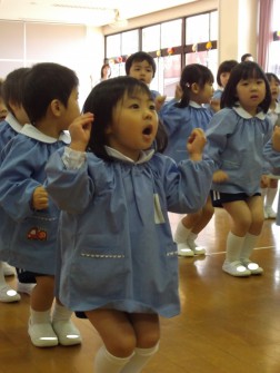 ♪仏さまのうた　上手になりました