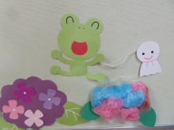 パピー　今日は、アジサイを作ります