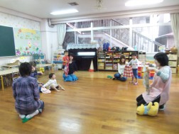 パピー　大きめのハンカチを
