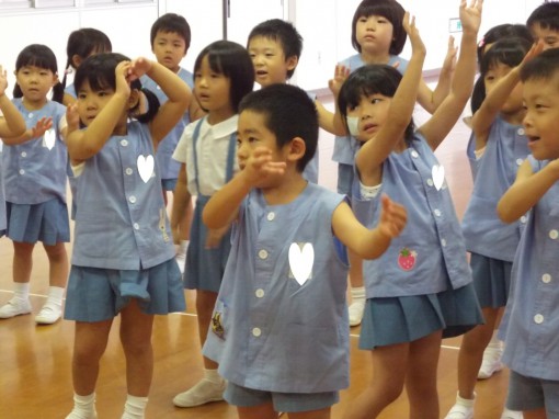 ♪一丁目のオバケは～