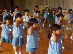「フレーフレーフレー」練習①