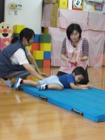 パピー　マットでゴロゴロ③