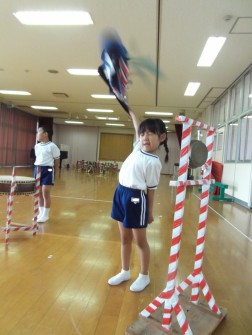 最後にはっぴを投げ上げます⑤