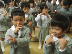 ♪わたしゃ音楽家　森の小鳥～