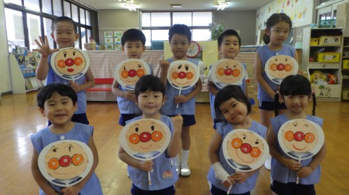 「アンパンワンうちわ」の完成！